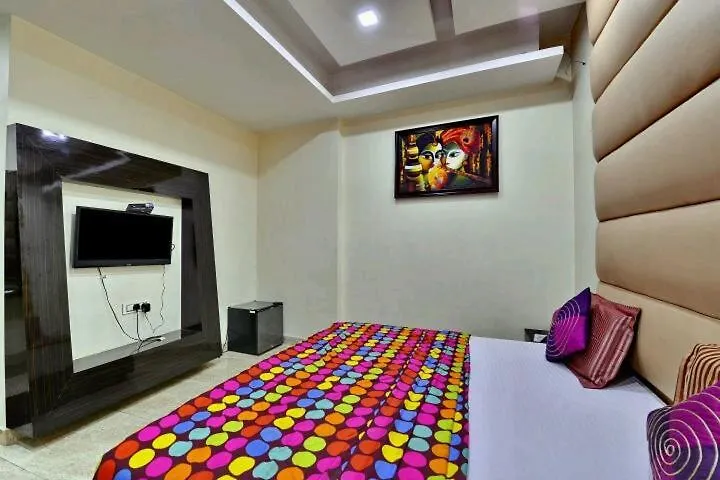 Hotel Samrat Gurgaon