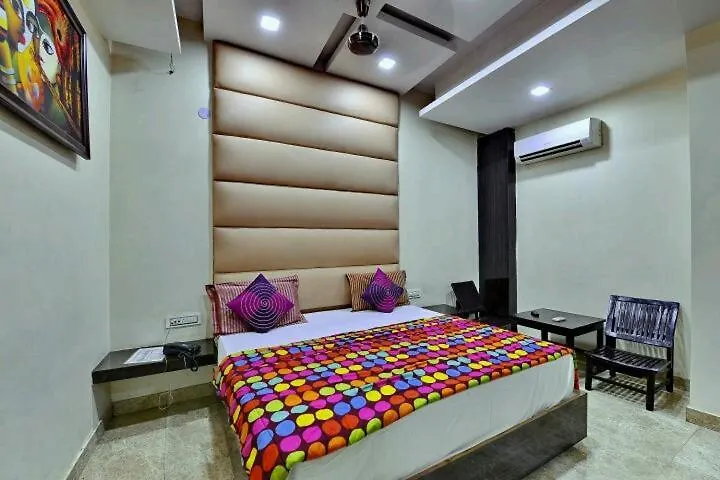 **  Hotel Samrat Gurgaon India